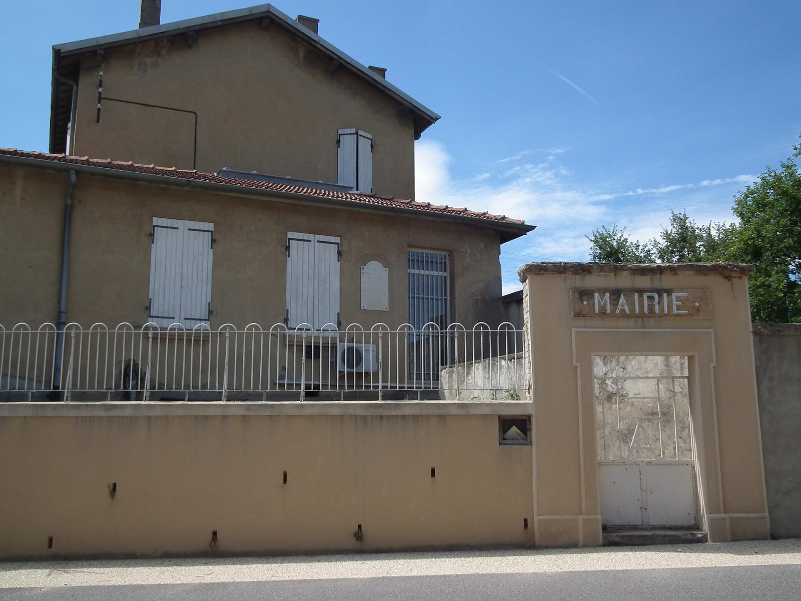 Photo de Ambonil