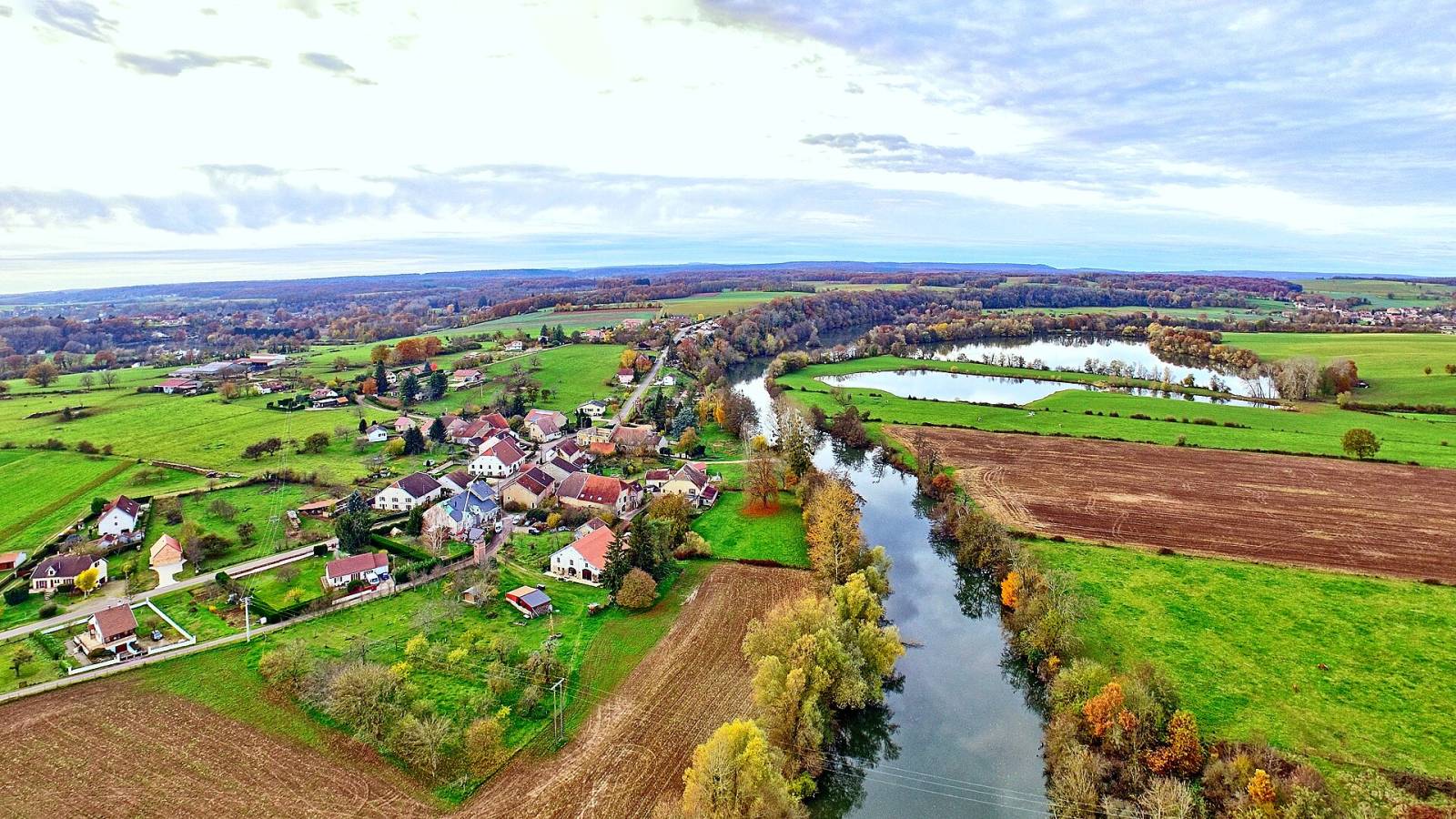Photo de Aulx-lès-Cromary