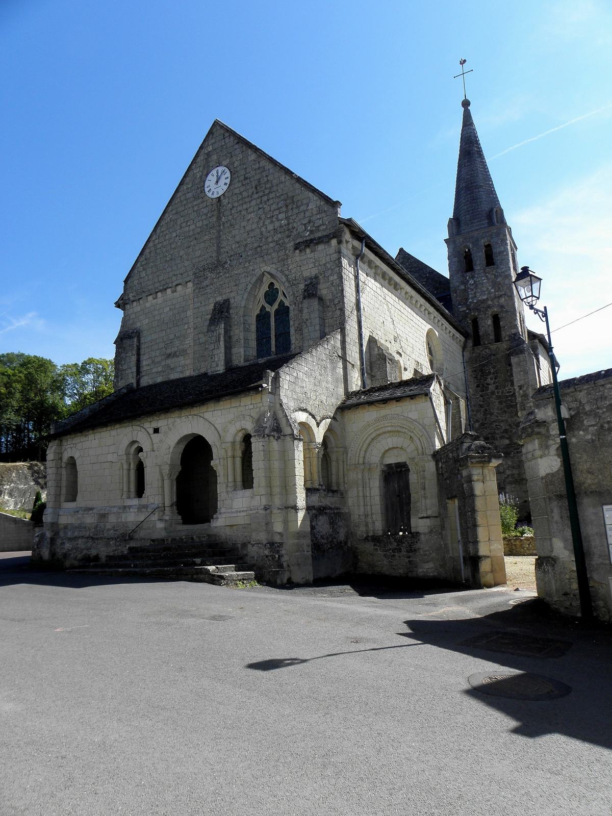 Photo de Avon-les-Roches