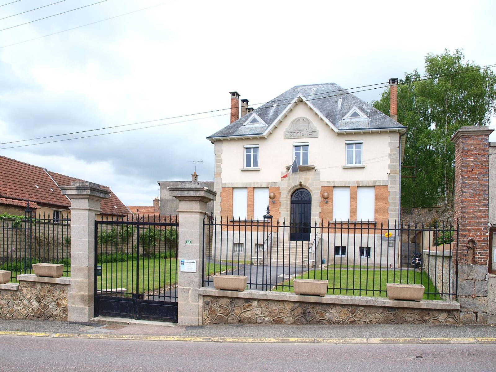 Photo de Barbonne-Fayel