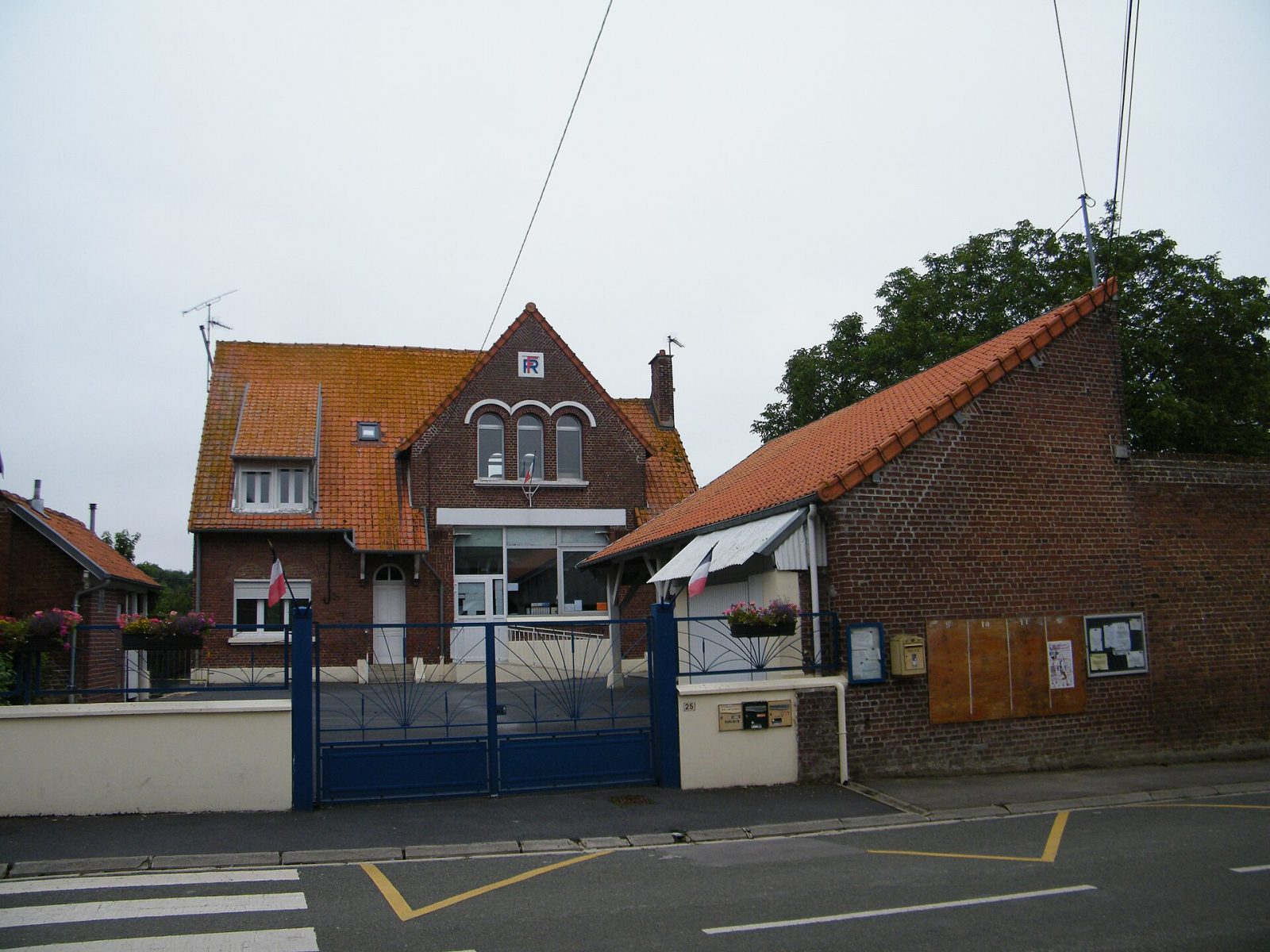 Photo de Bécordel-Bécourt