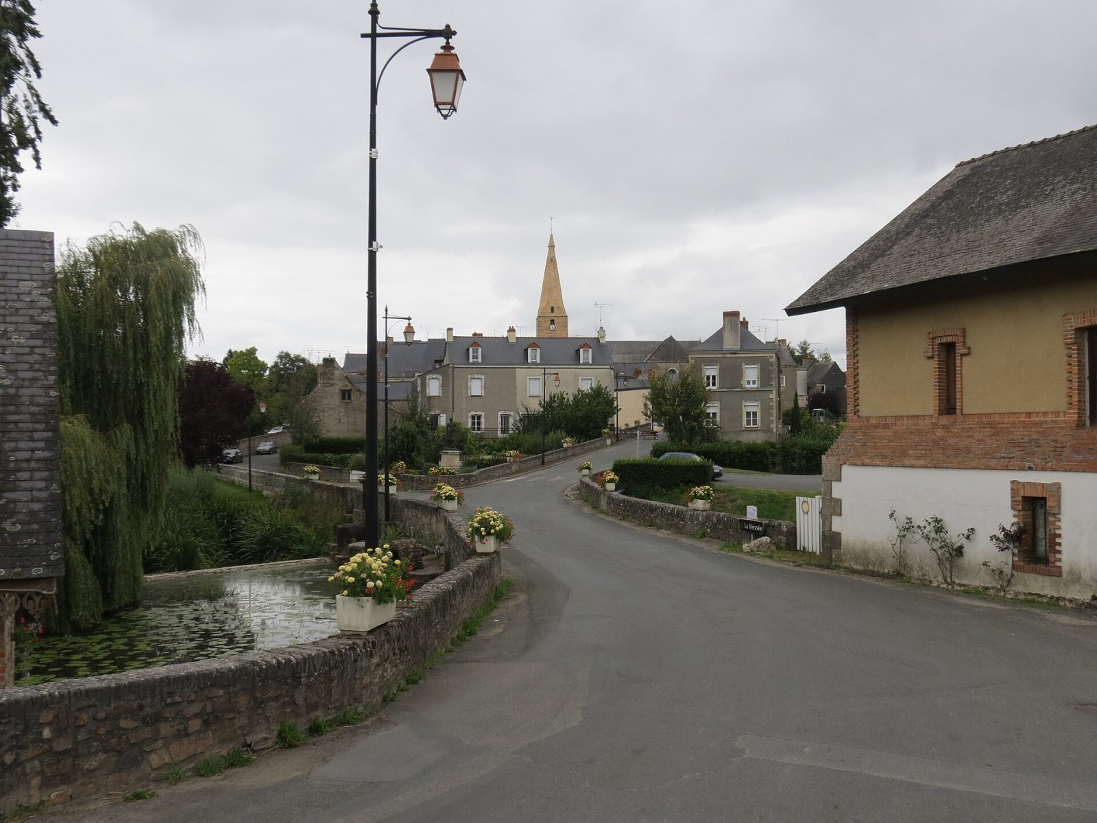 Photo de Le Bourg-d'Iré