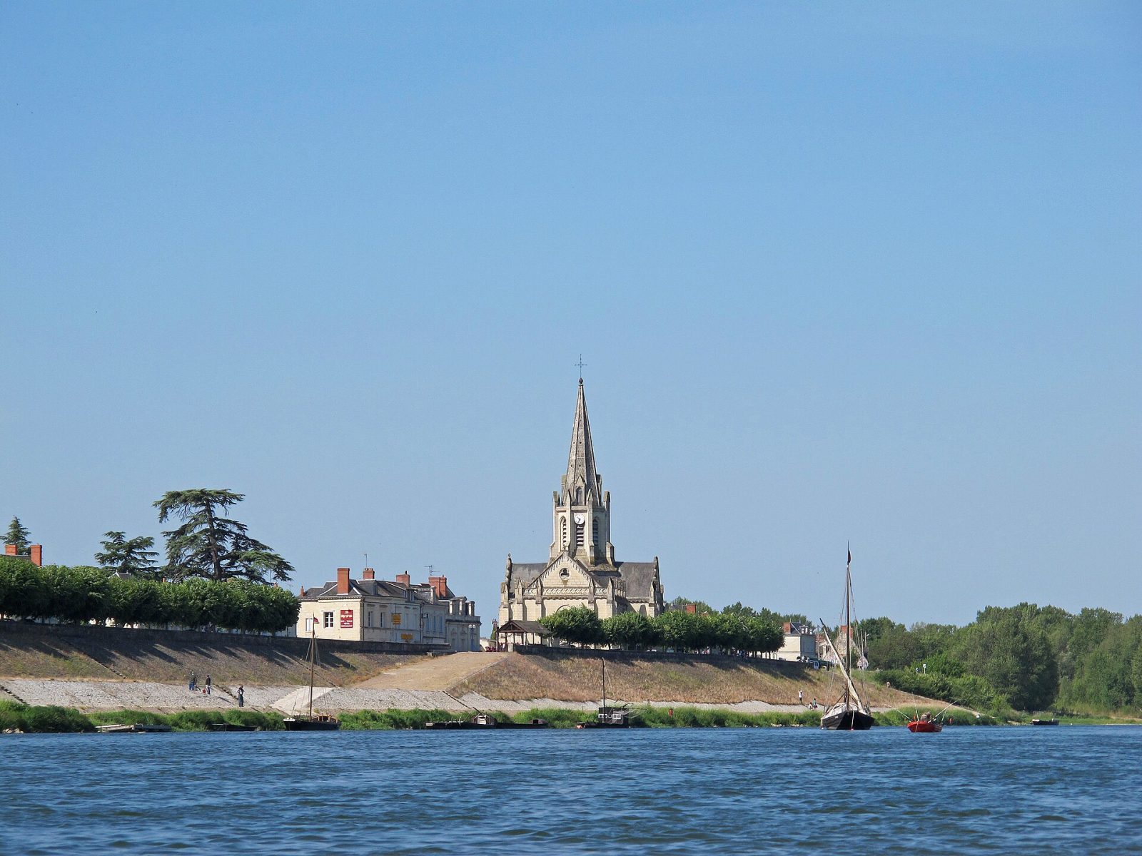 Photo de Bréhémont