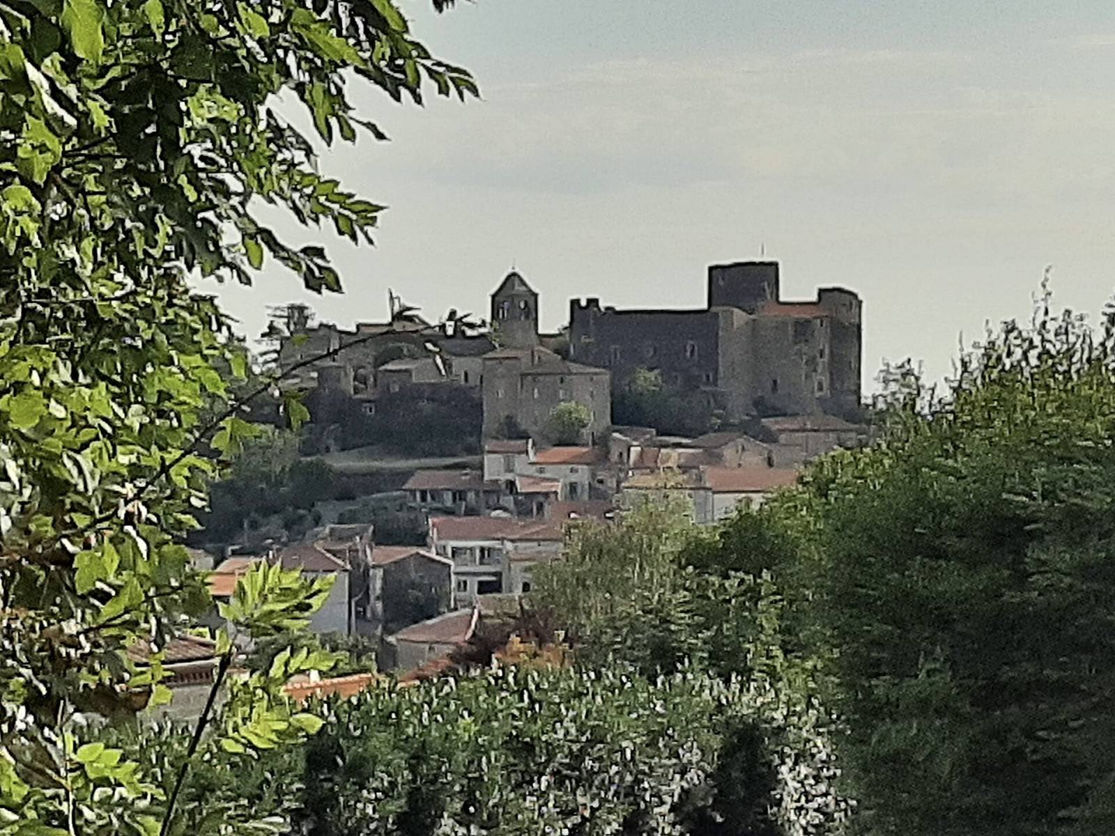 Photo de Chalus