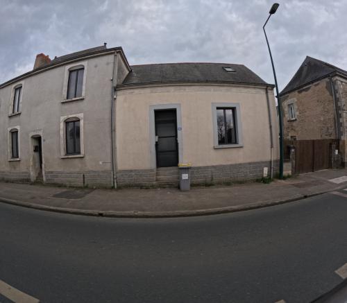 Photo de La Chapelle-Saint-Laud
