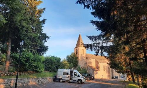 Photo de Châteauneuf-de-Randon