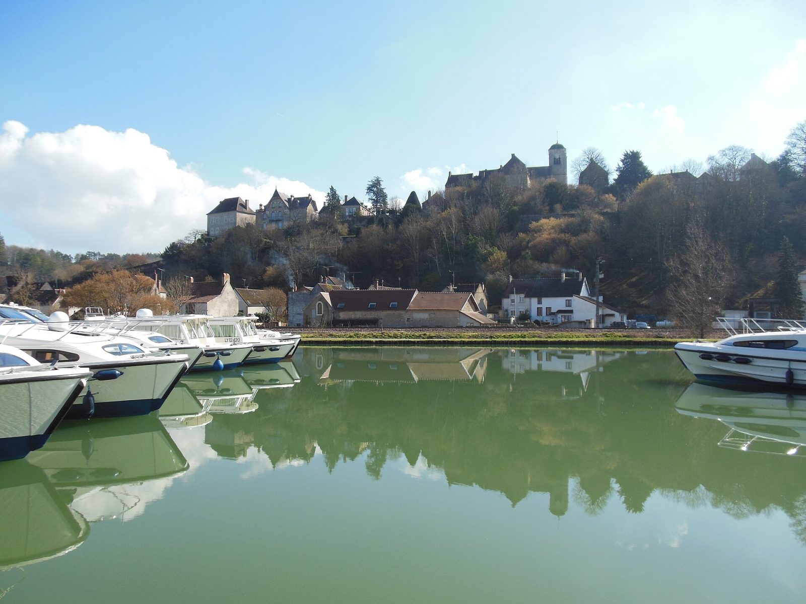 Photo de Châtel-Censoir