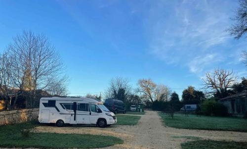 Photo de Clussais-la-Pommeraie