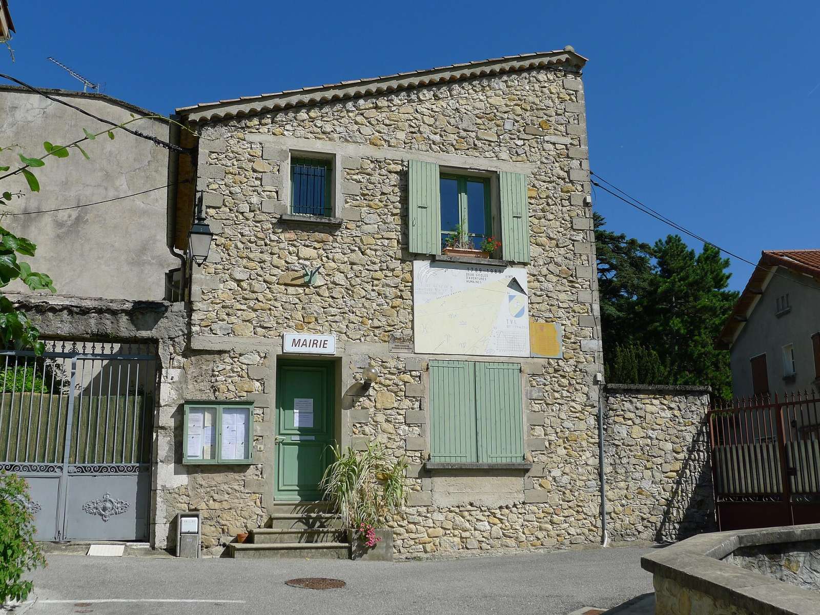 Photo de Combovin