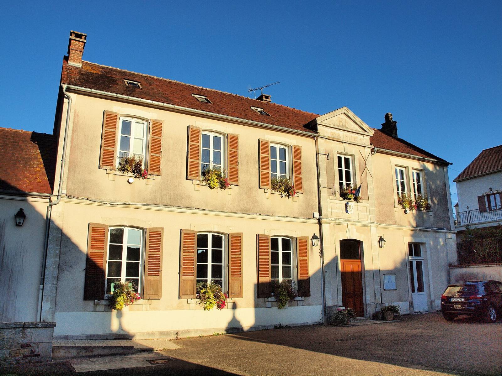 Photo de Coulangeron