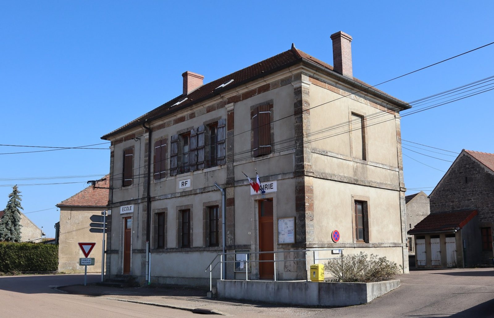 Photo de Courcelles-lès-Semur