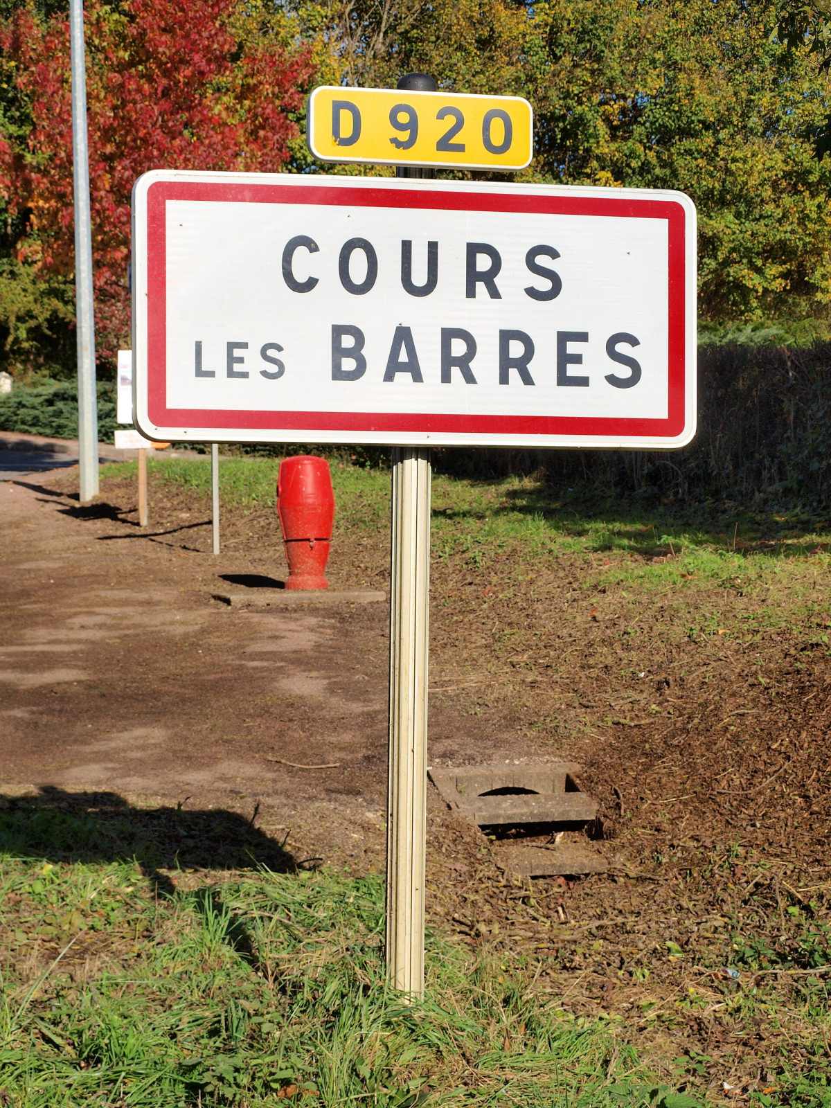 Photo de Cours-les-Barres