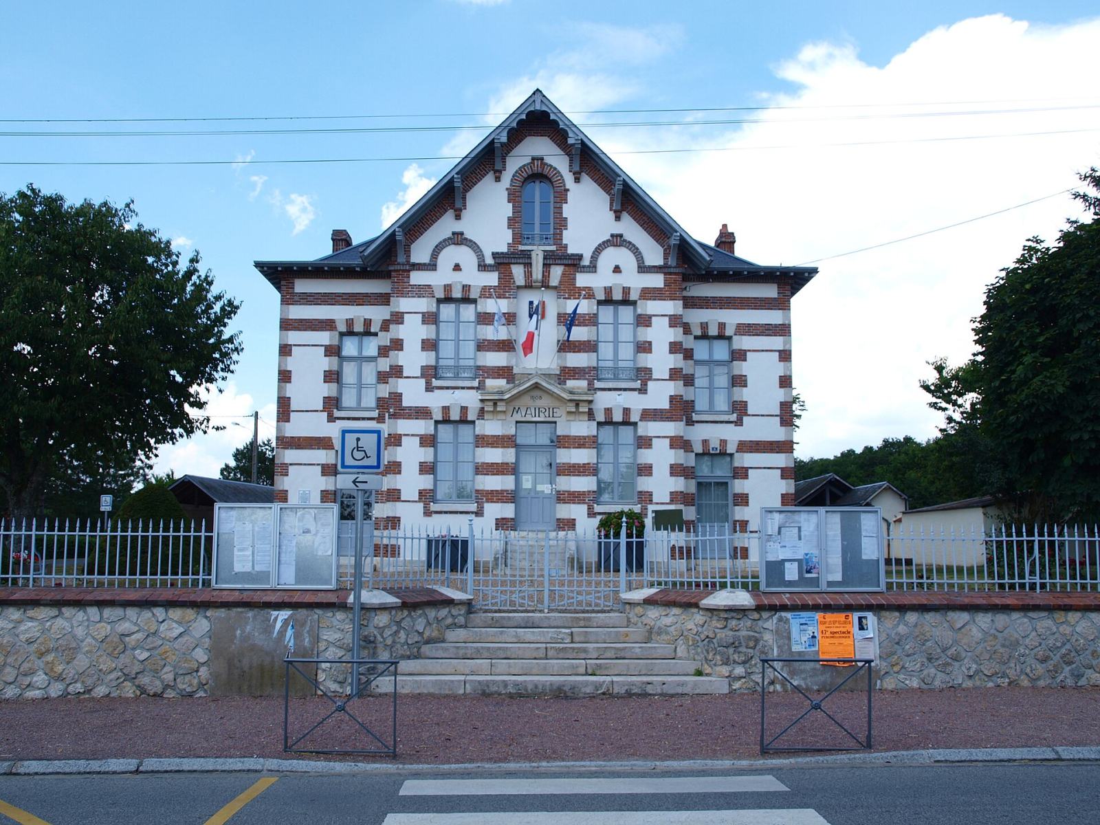 Photo de Dammarie-en-Puisaye