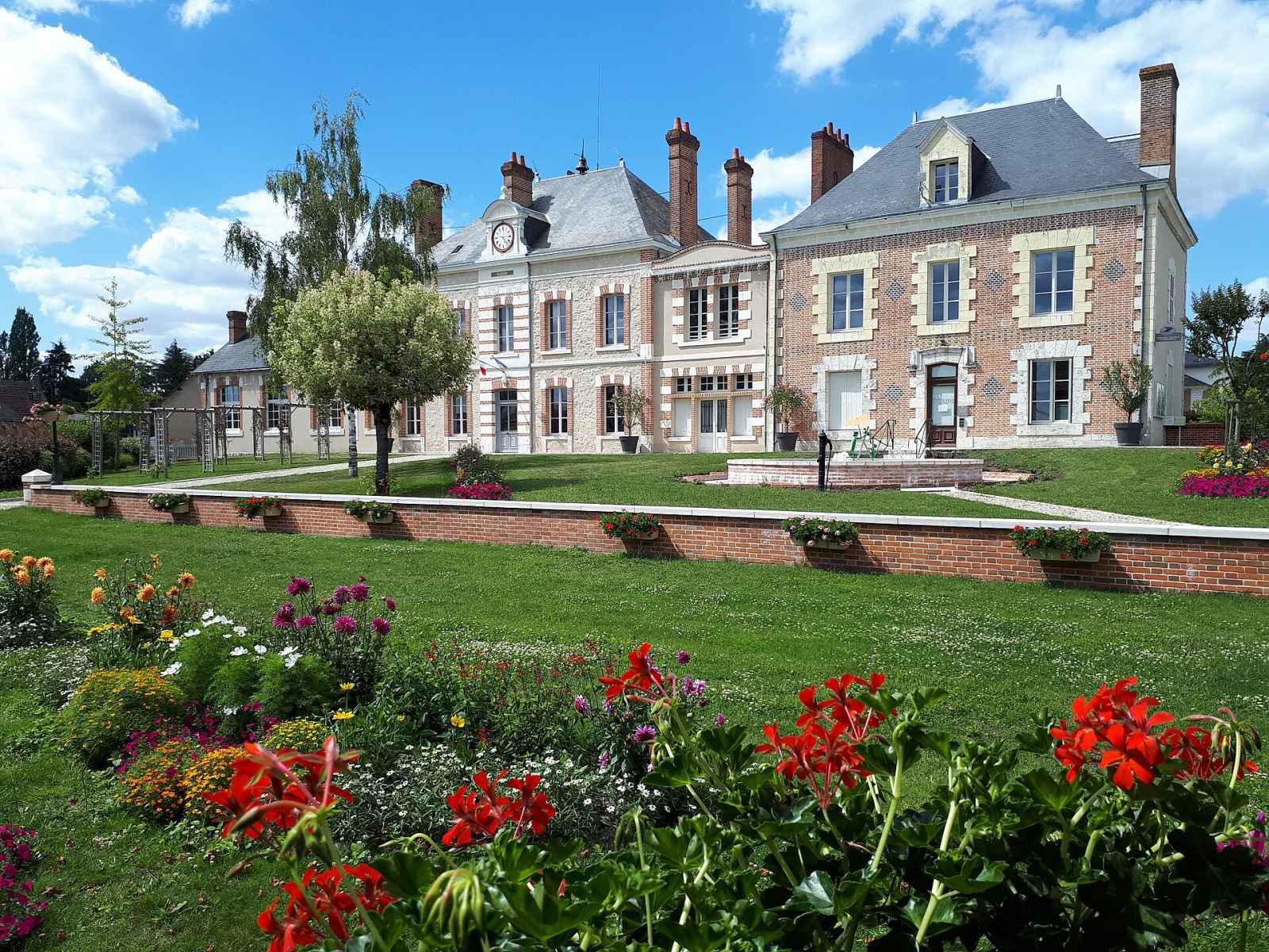 Photo de Dhuizon