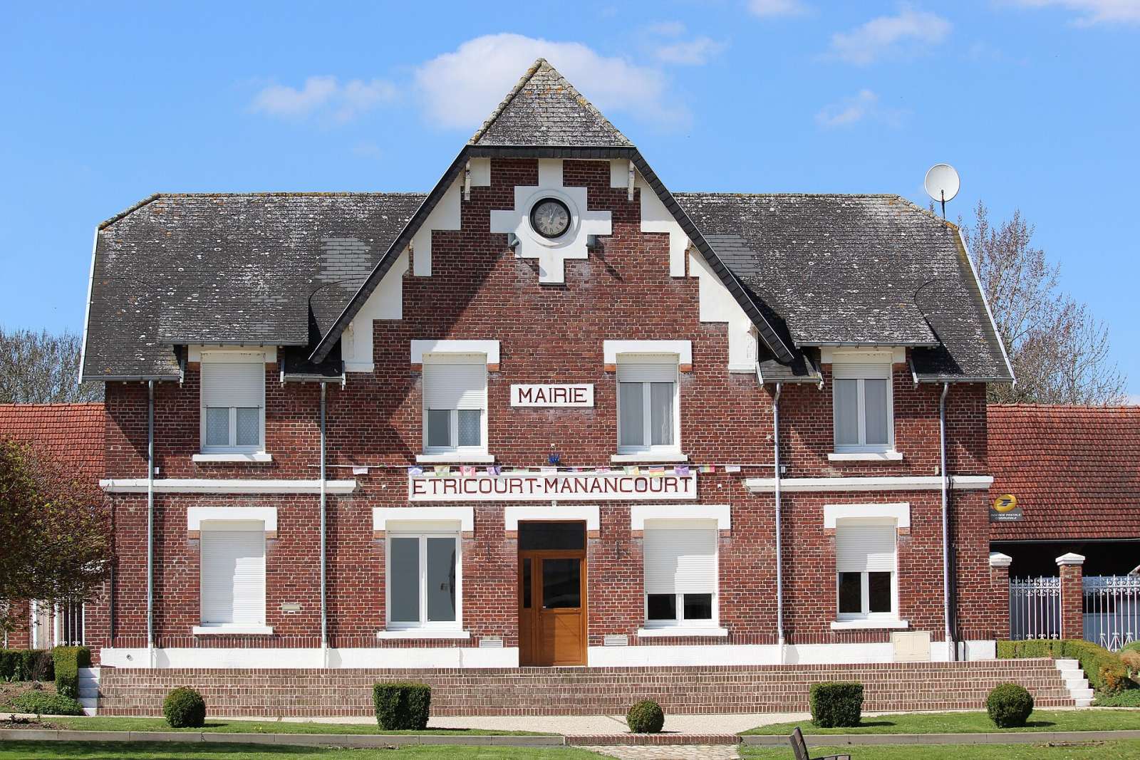 Photo de Étricourt-Manancourt