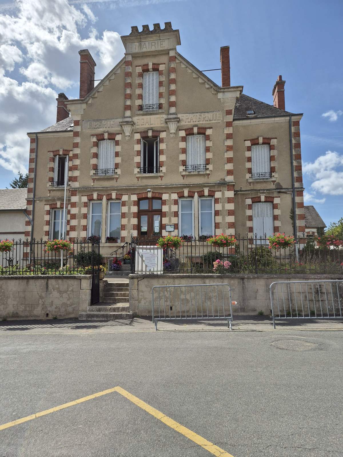 Photo de Ivoy-le-Pré
