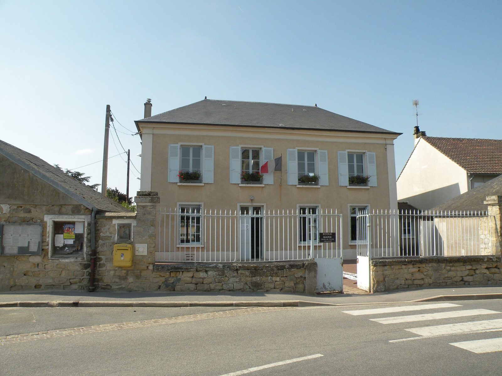 Photo de Livilliers