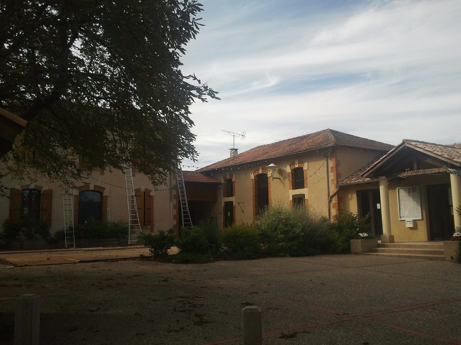 Photo de Lourties-Monbrun
