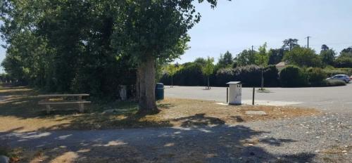 Photo de Le Mesnil-en-Vallée