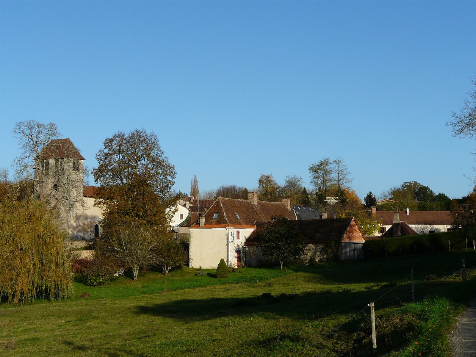 Photo de Milhac-d'Auberoche