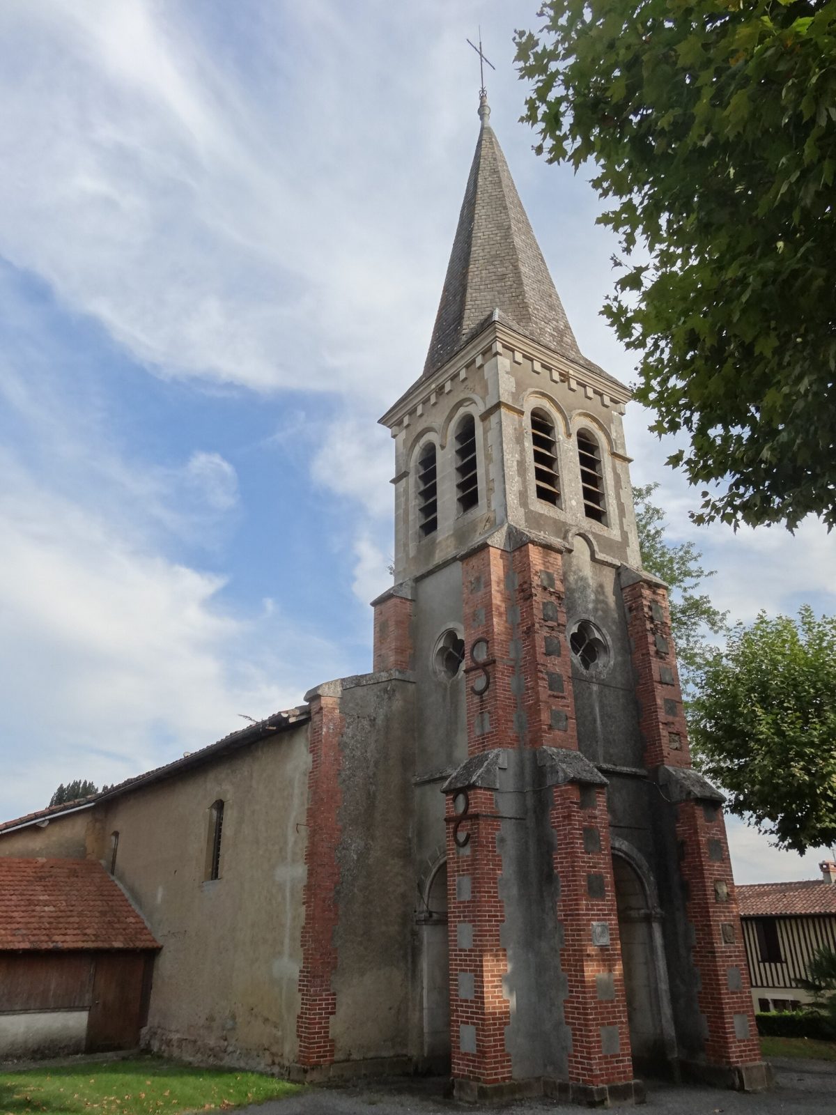 Photo de Monlaur-Bernet