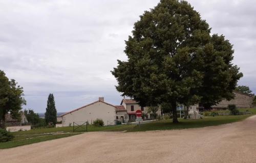 Photo de Montalembert