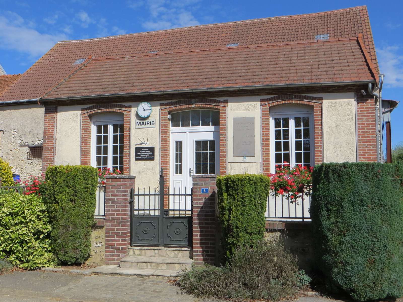Photo de Montenils