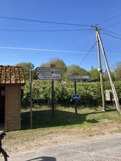Photo de Monts-en-Ternois