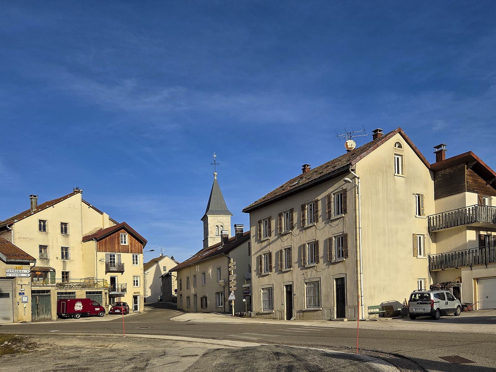 Photo de Moussières