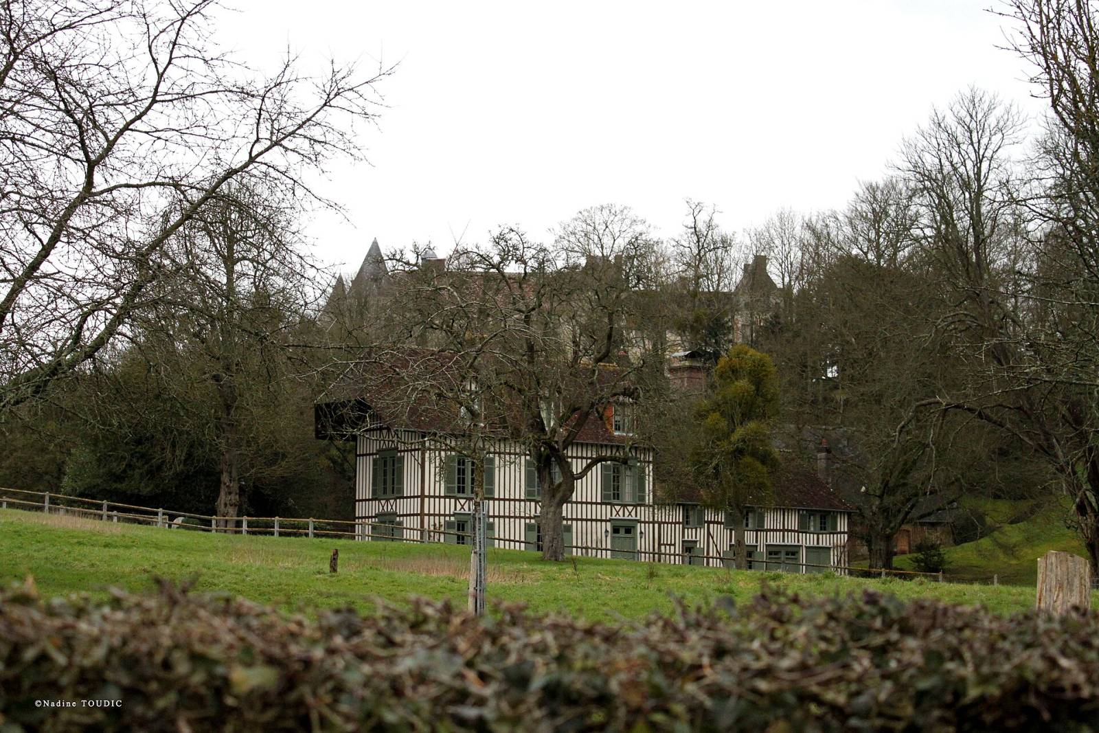 Photo de Ouilly-du-Houley