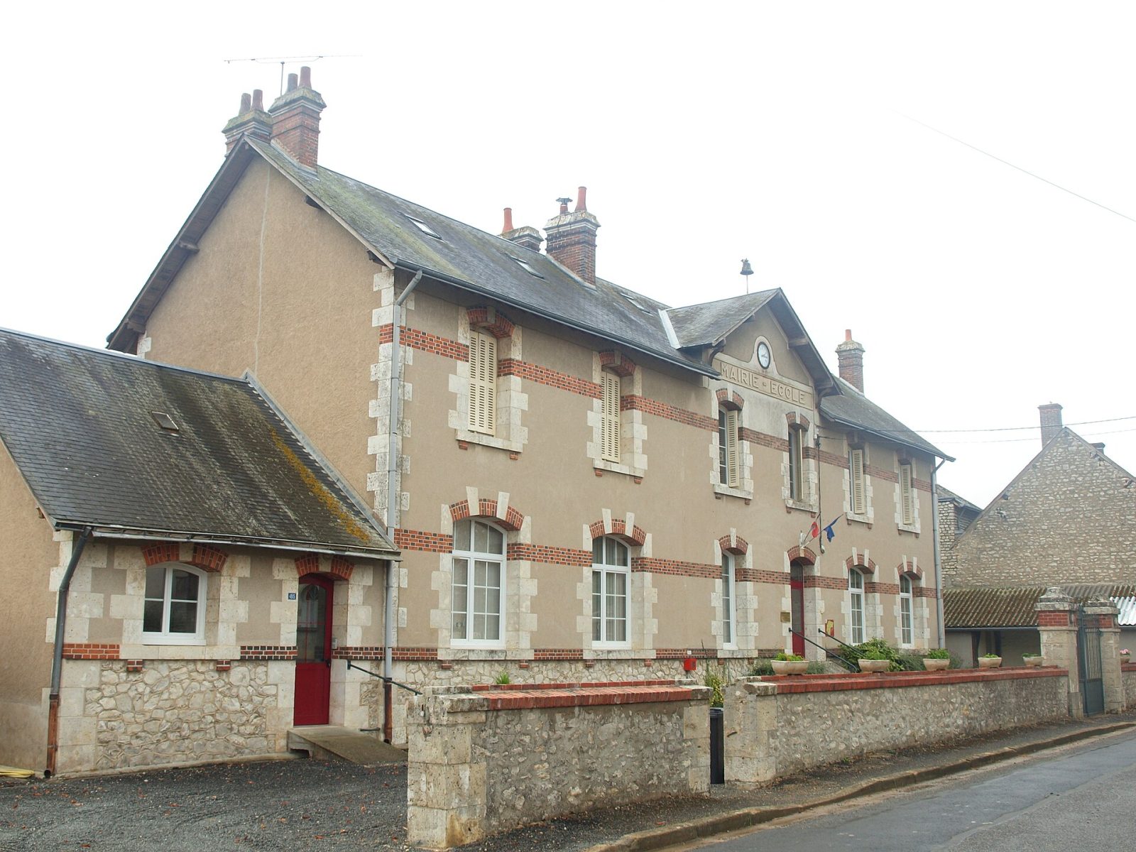 Photo de Ouzouer-le-Doyen