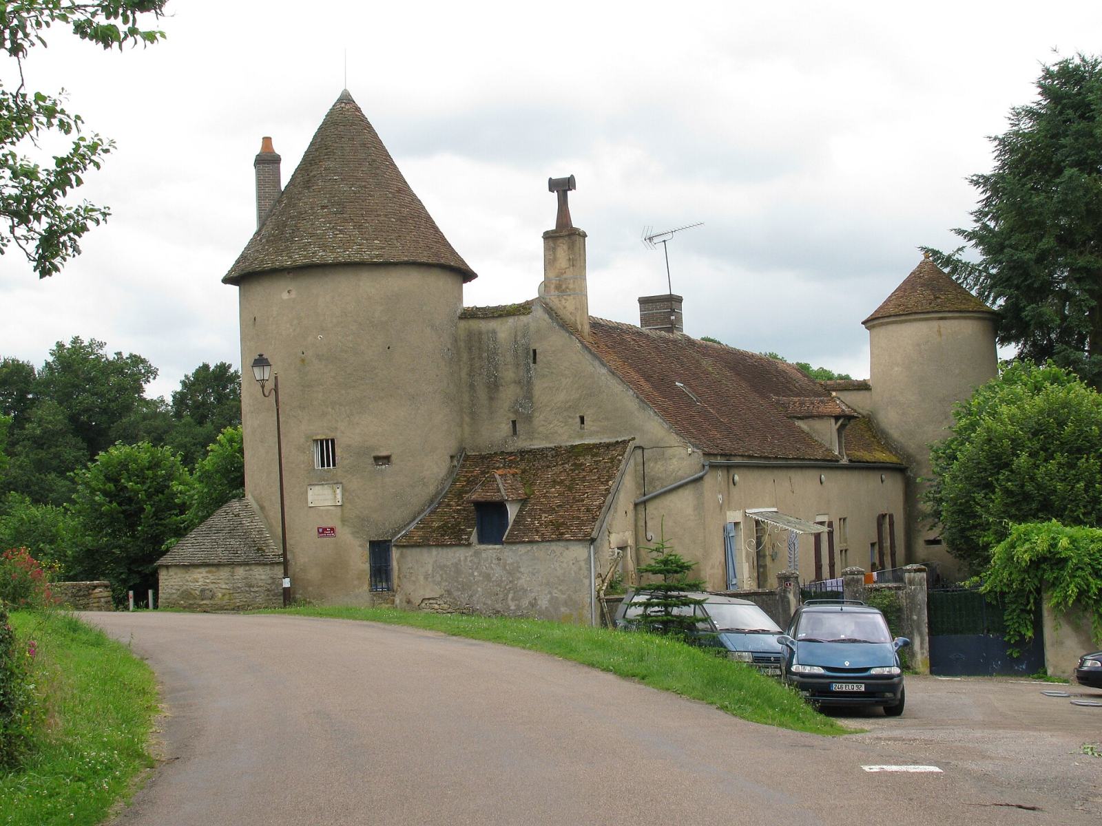 Photo de Pierre-Perthuis
