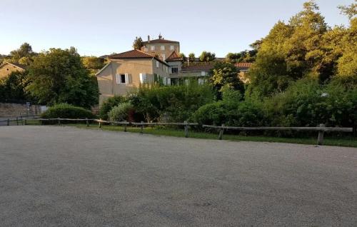 Photo de La Roche-Vineuse