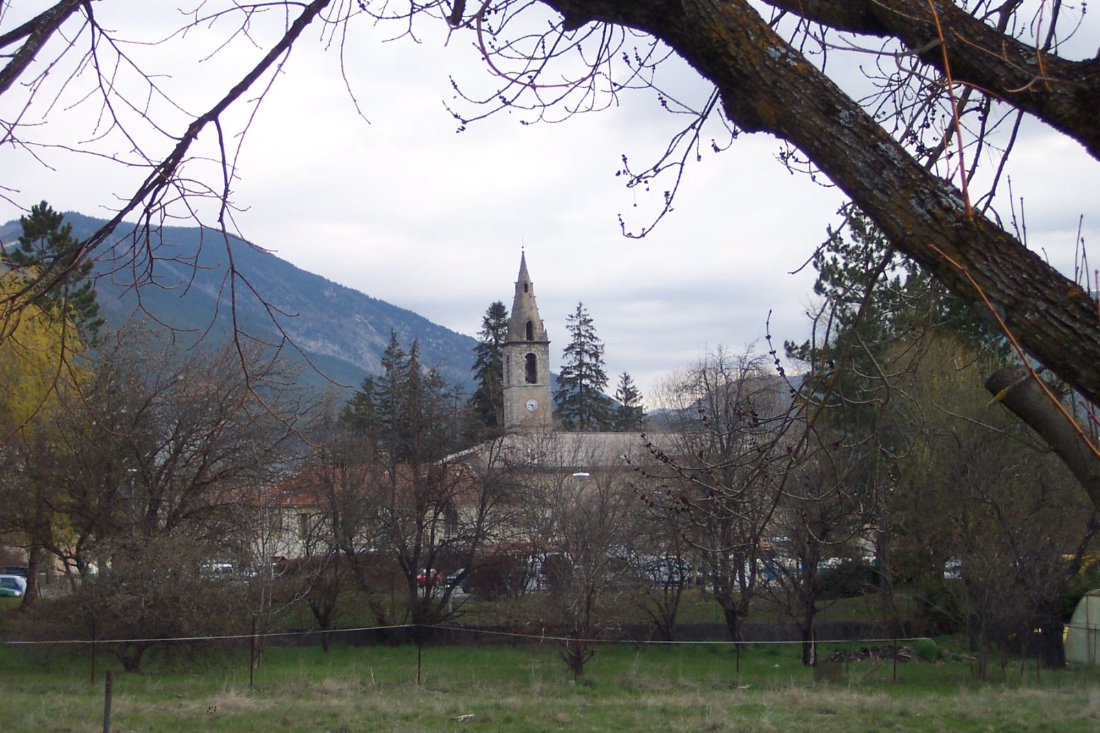 Photo de Saint-André-les-Alpes