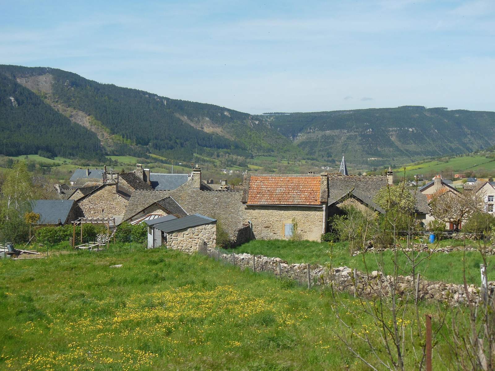 Photo de Saint-Étienne-du-Valdonnez