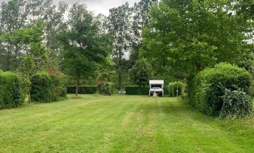 Photo de Saint-Genest-de-Contest