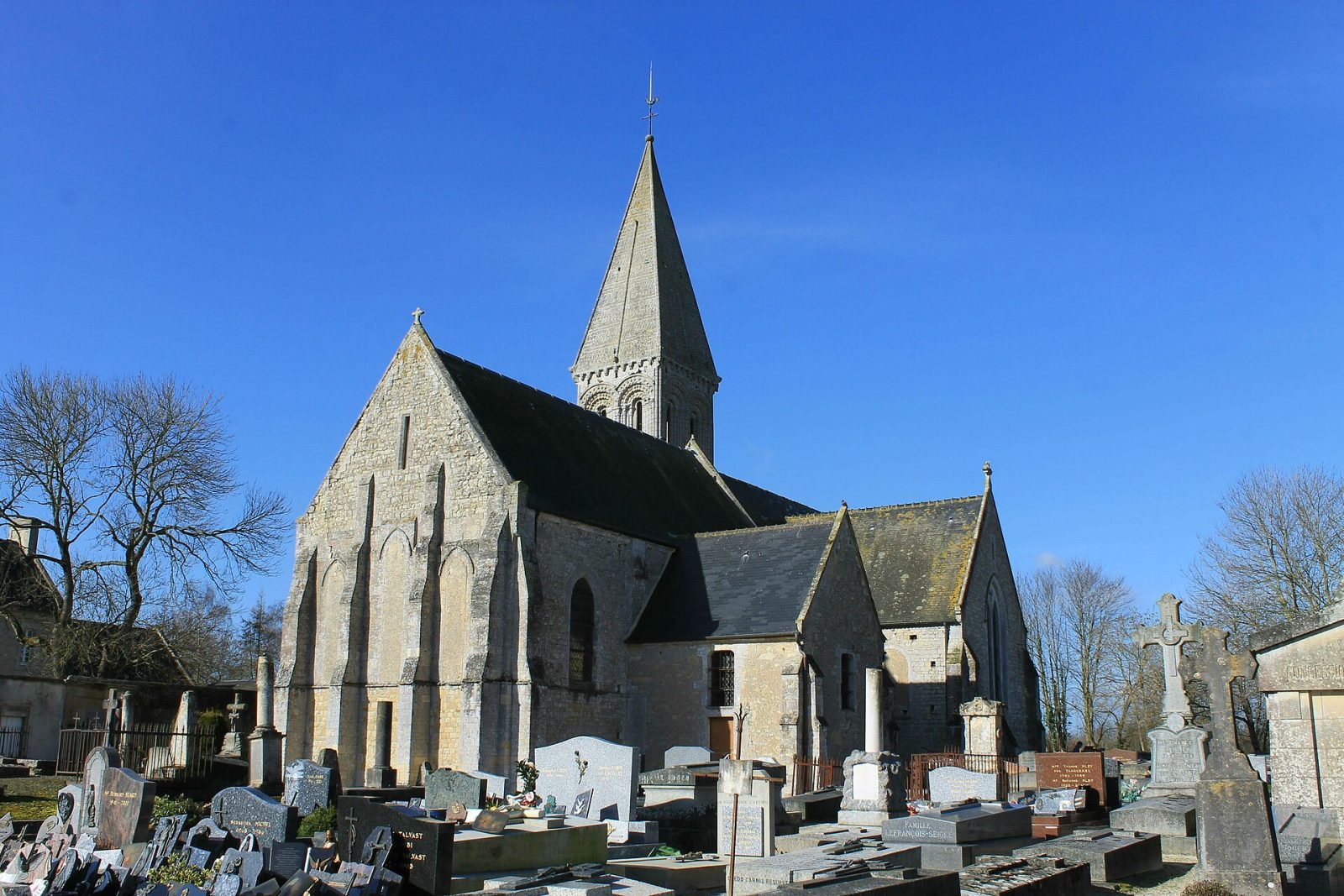 Photo de Saint-Loup-Hors