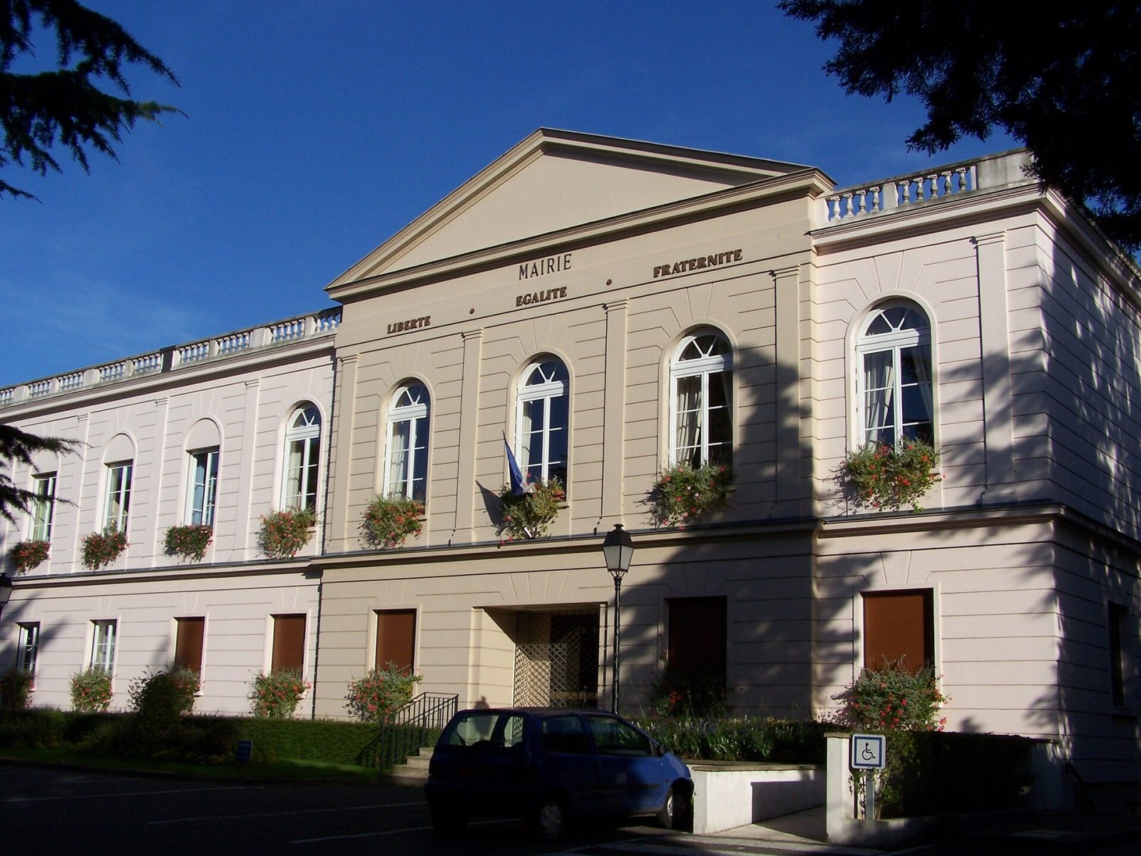 Photo de Saint-Nom-la-Bretèche