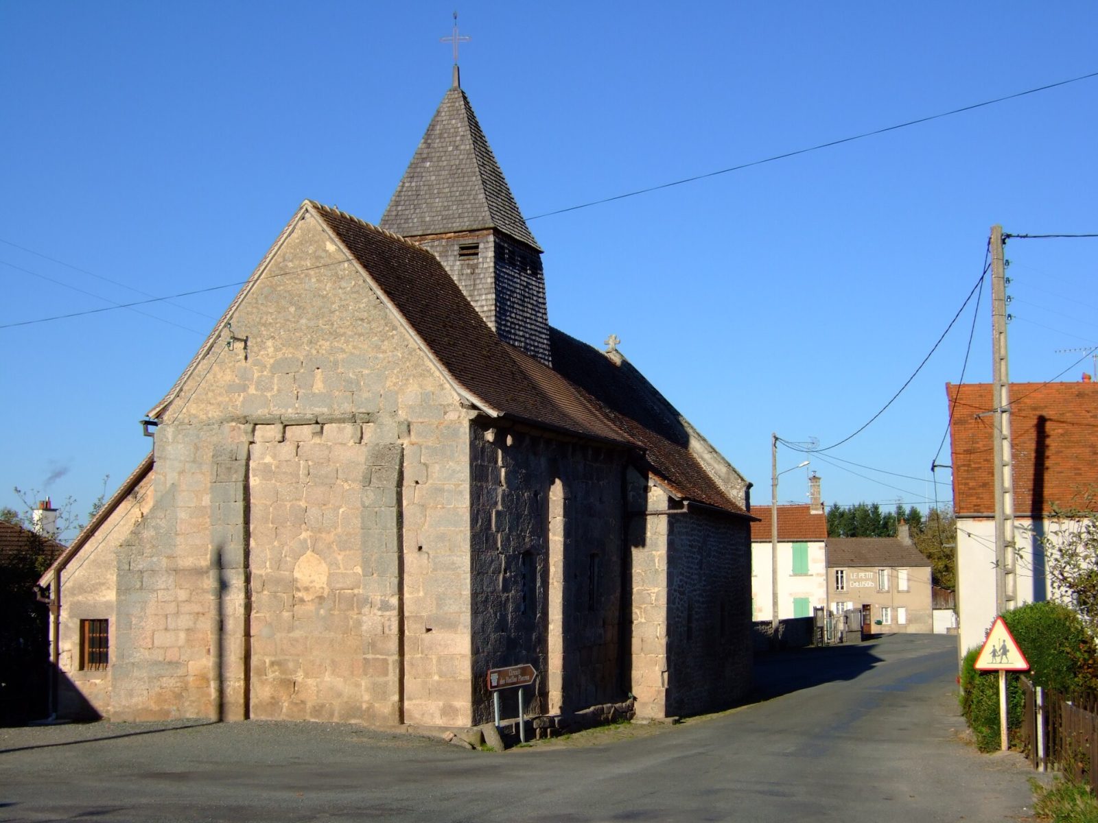 Photo de Saint-Silvain-Bas-le-Roc