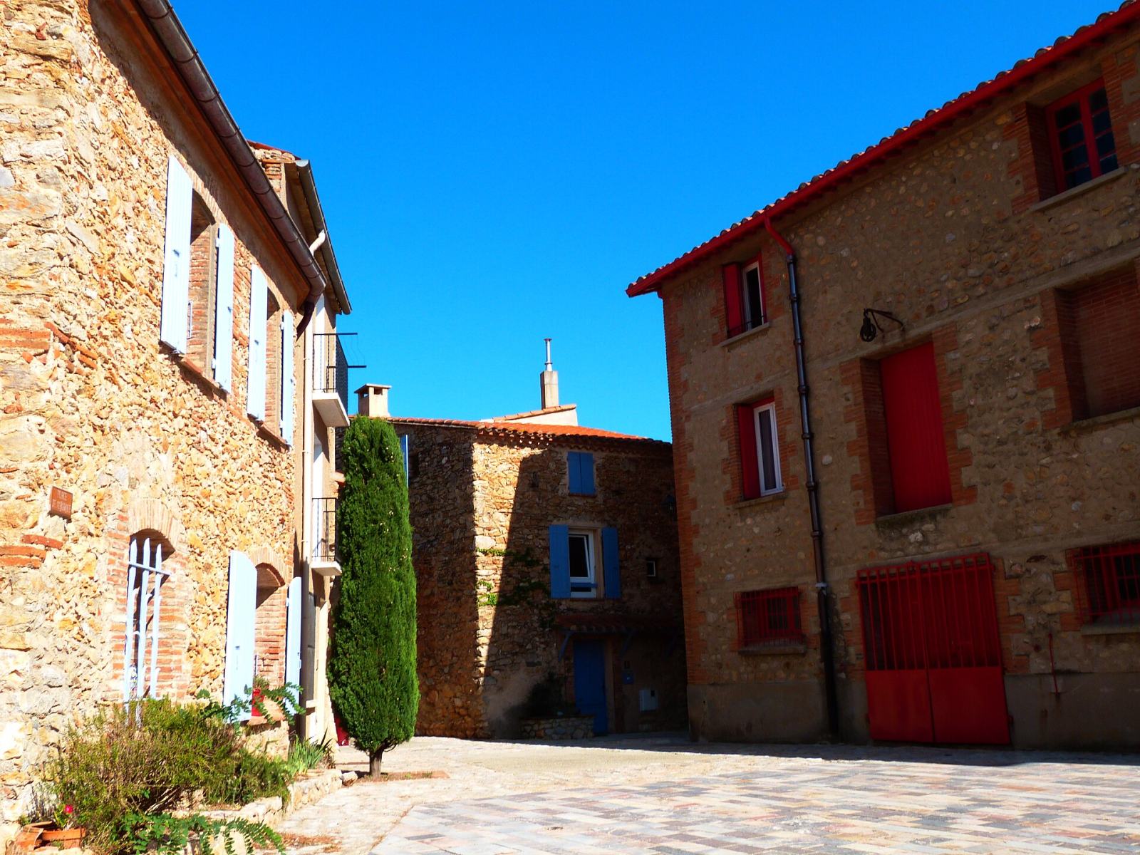 Photo de Sainte-Colombe-de-la-Commanderie