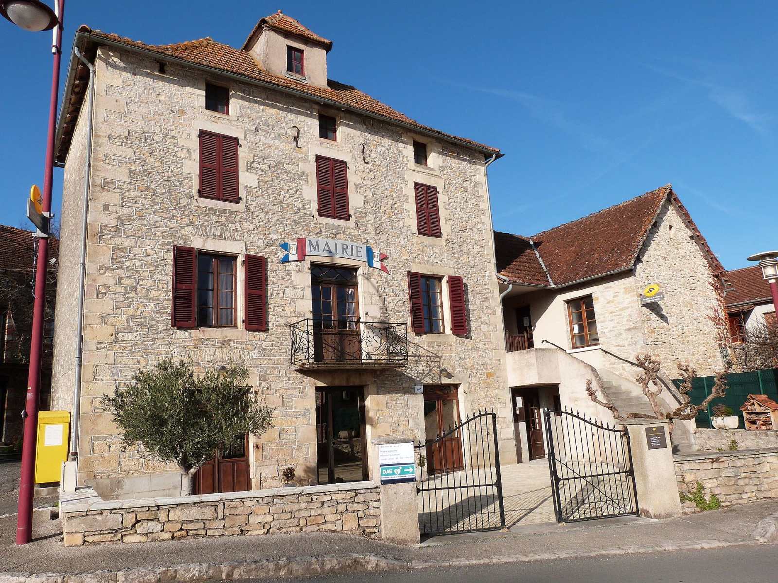 Photo de Salles-Courbatiès