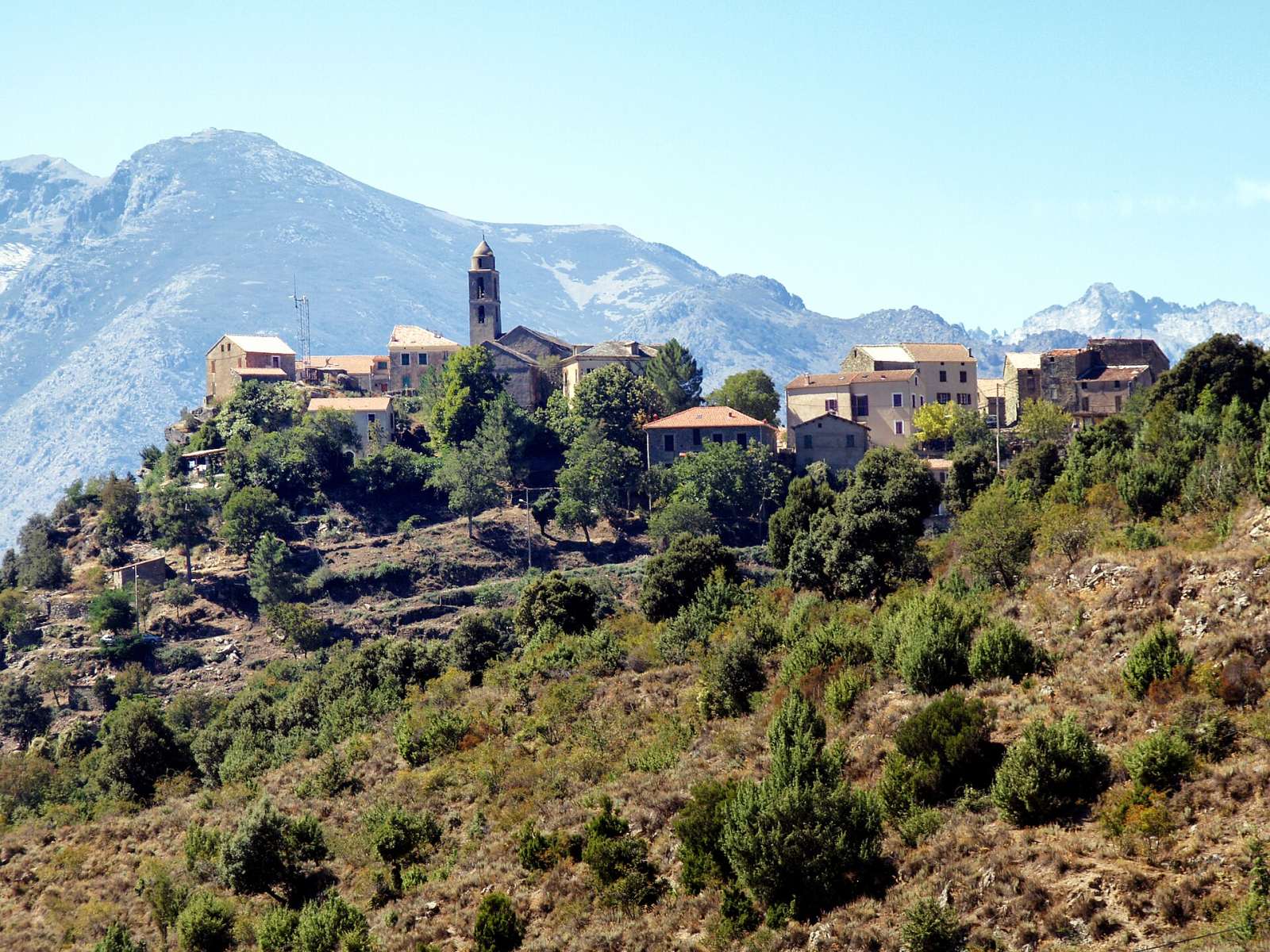 Photo de Santa-Lucia-di-Mercurio