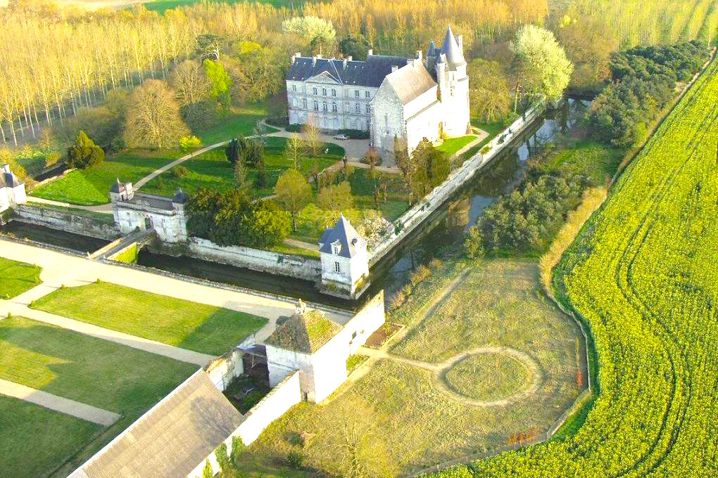 Photo de Scorbé-Clairvaux