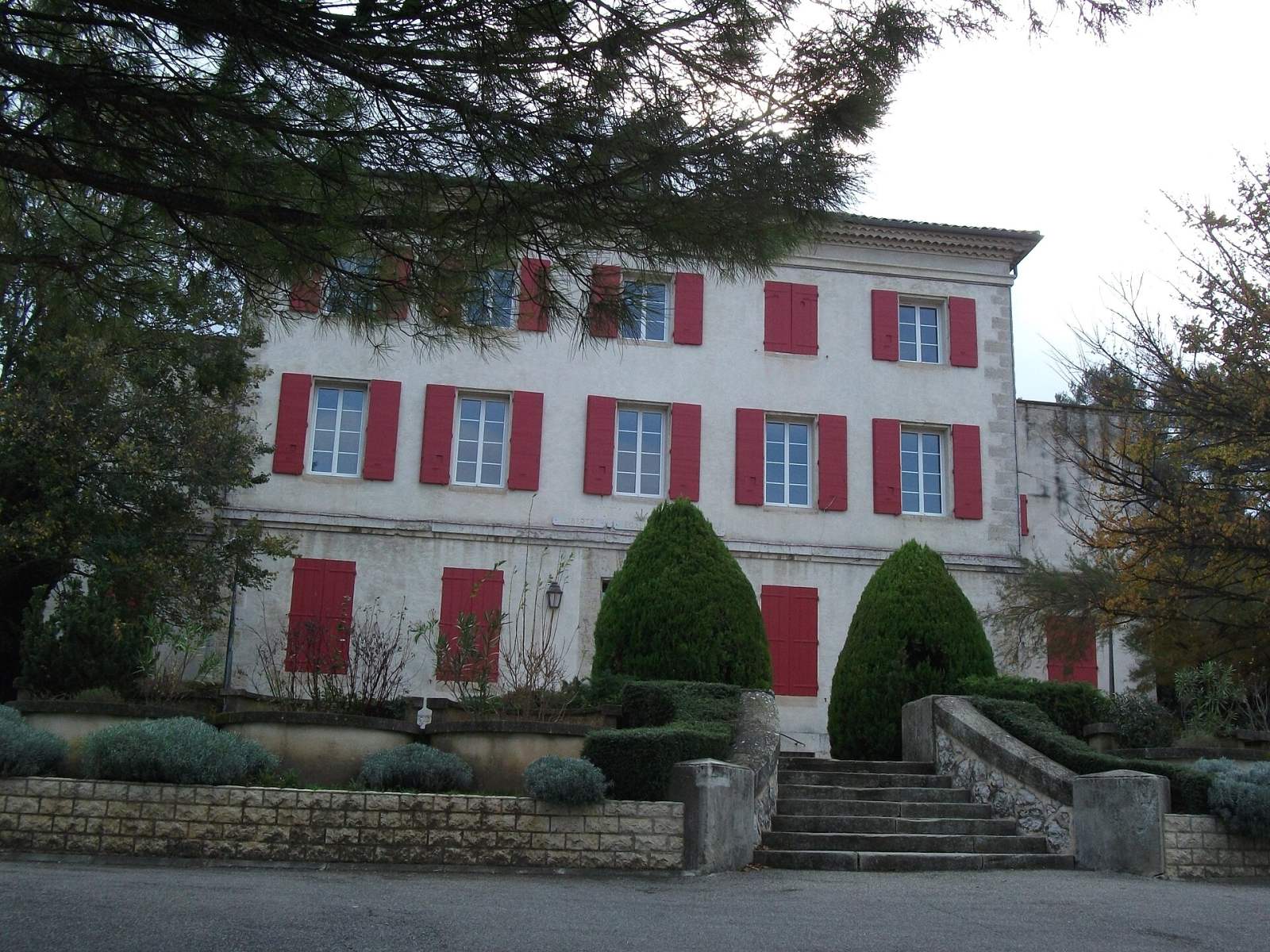 Photo de Simiane-Collongue