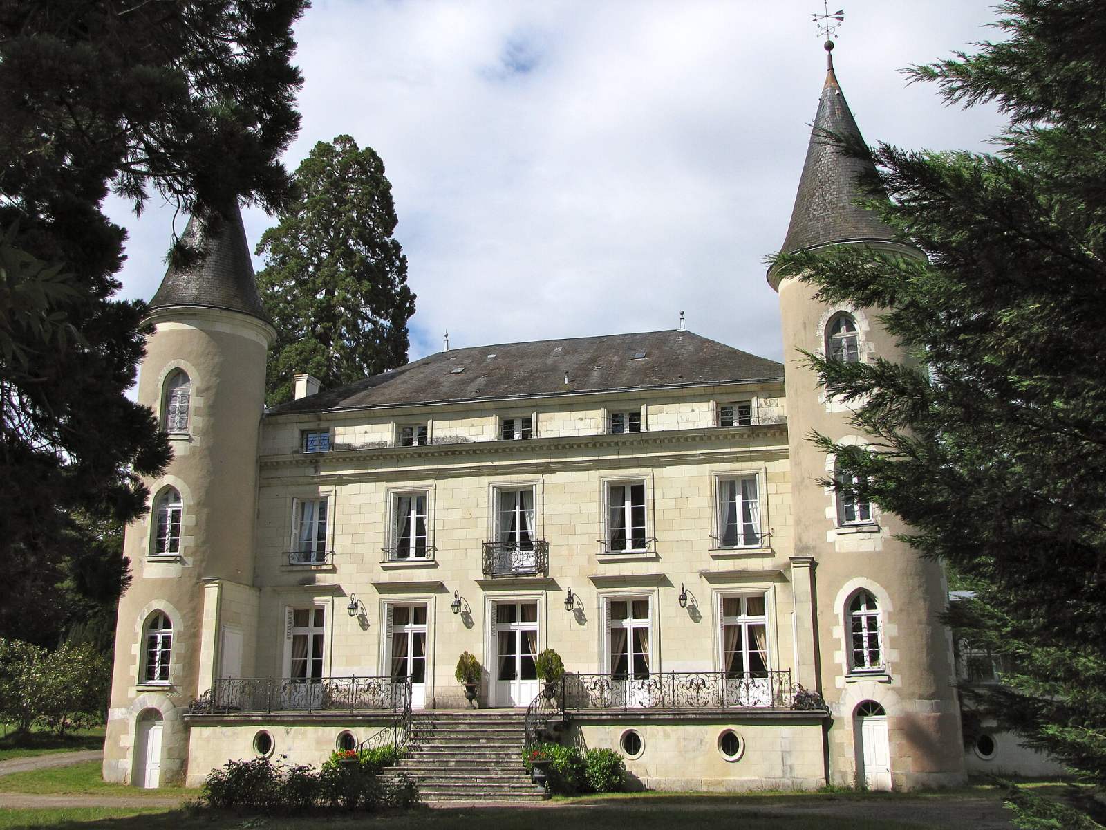 Photo de Tournon-Saint-Pierre