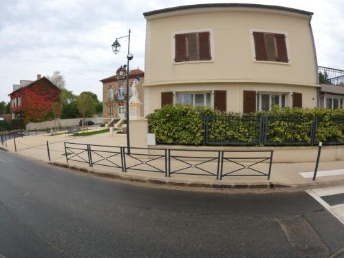 Photo de Villeneuve-Saint-Denis