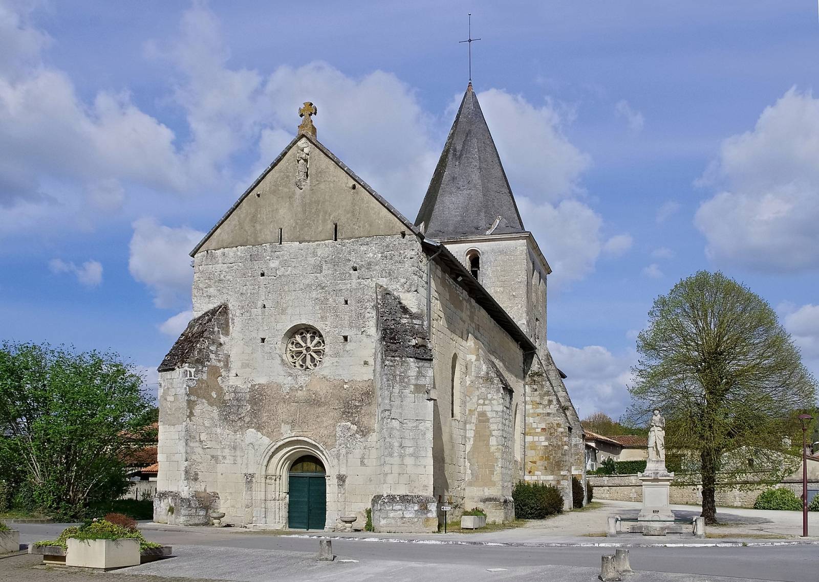 Photo de Yviers